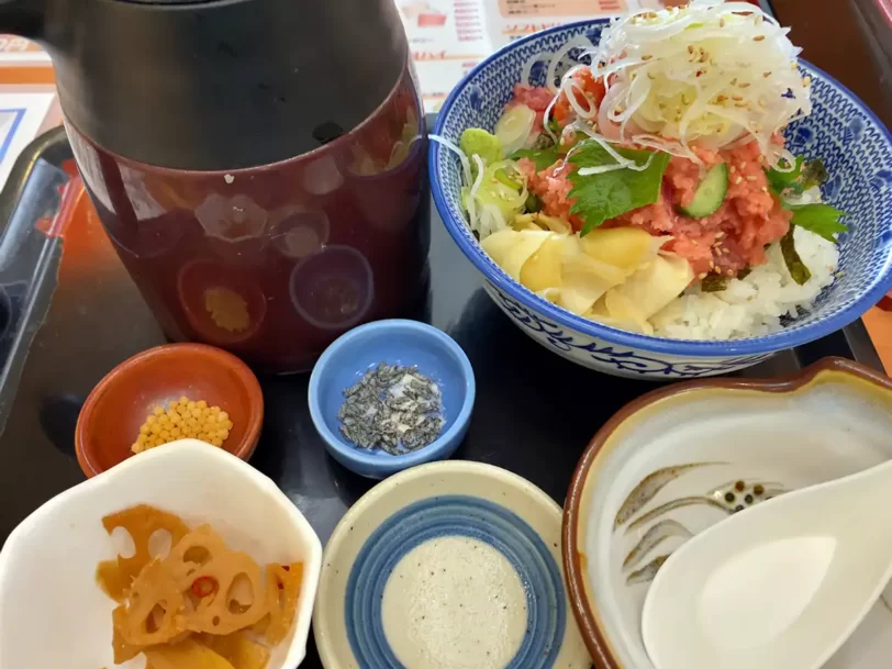 浅草ROX まつり湯の上海鮮贅沢丼